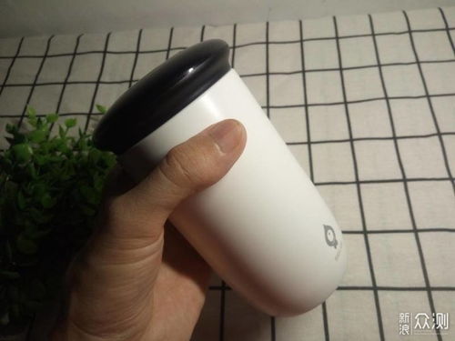 快速喝上溫水如此簡單——小水怪U1智能降溫杯使用體驗(yàn)
